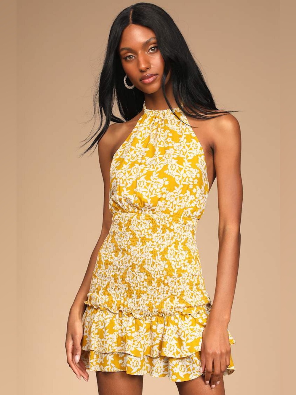 Lulus budding pallet yellow floral
Print smocked layer mini dress
